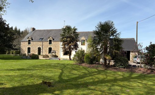 House in Arrondissement of Pontivy, Brittany, France 1