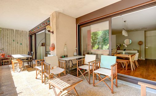 Apartment in Rue de Versailles - Monastère, Ville-d'Avray, France 1