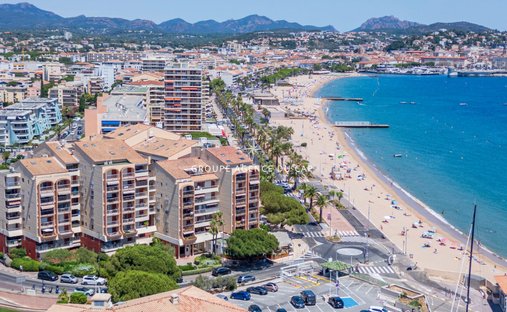 Apartment in Le Mas Port Fréjus, Frejus, France 1