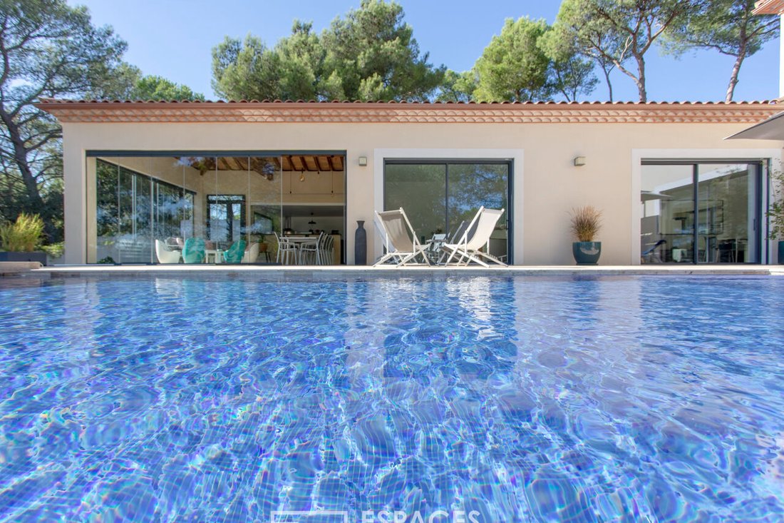 Villa in Nages-et-Solorgues, Occitania, France 1 - 18360917