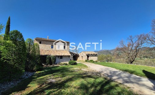 House in Quartiers Nord-Les Chaumianes-Le Thor, Sisteron, France 1