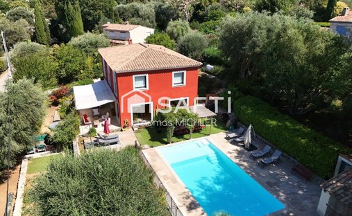 House in Plan de Noves, Vence, France 1