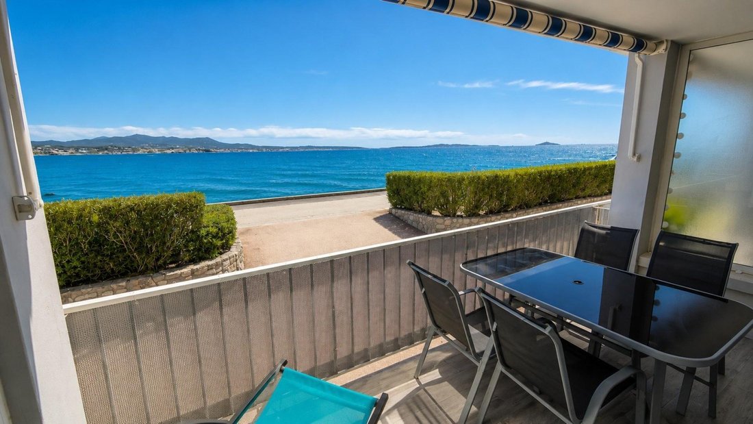 Apartment in Nord, Sanary-sur-Mer, France 1 - 17927800