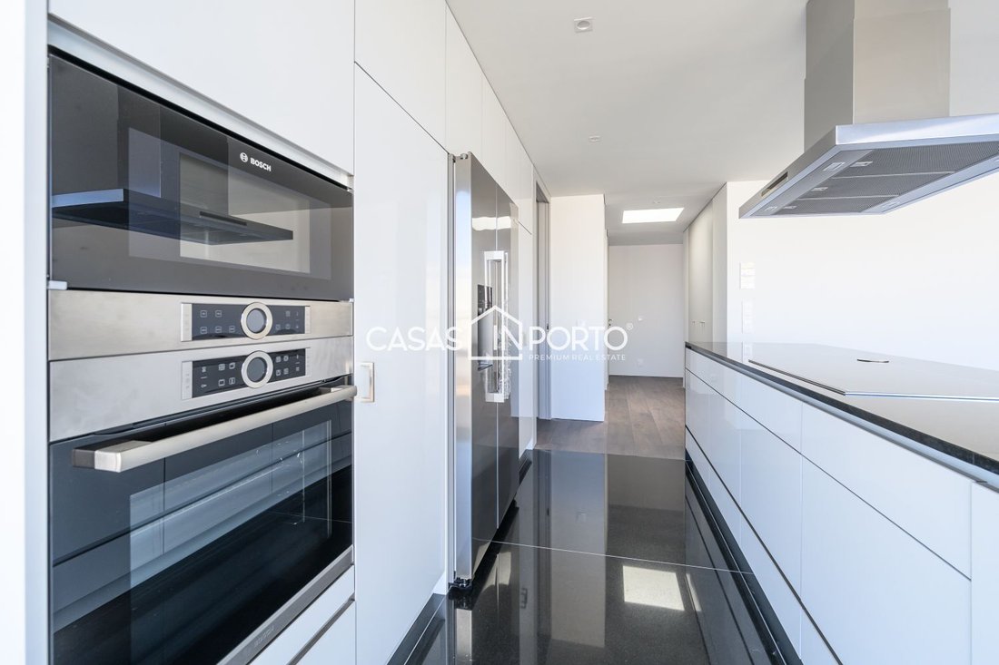 Apartment in Matosinhos e Leca da Palmeira, Porto District, Portugal 5 - 18360430