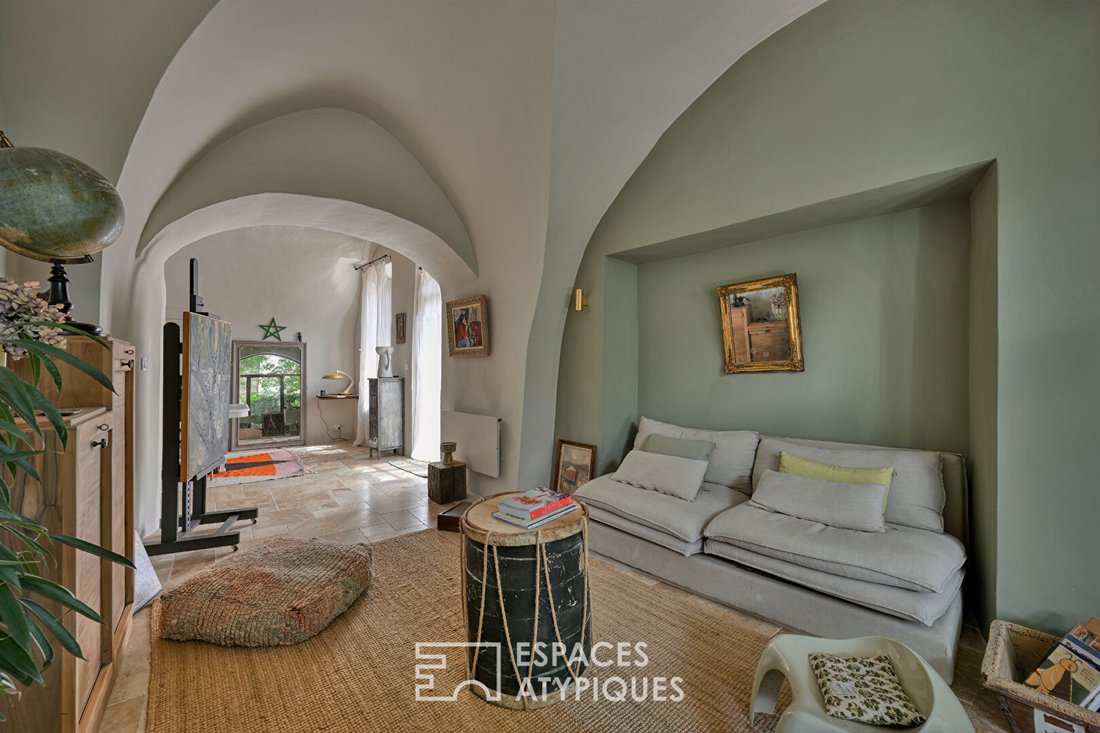 Villa in Uzès, Occitania, France 3 - 18360833