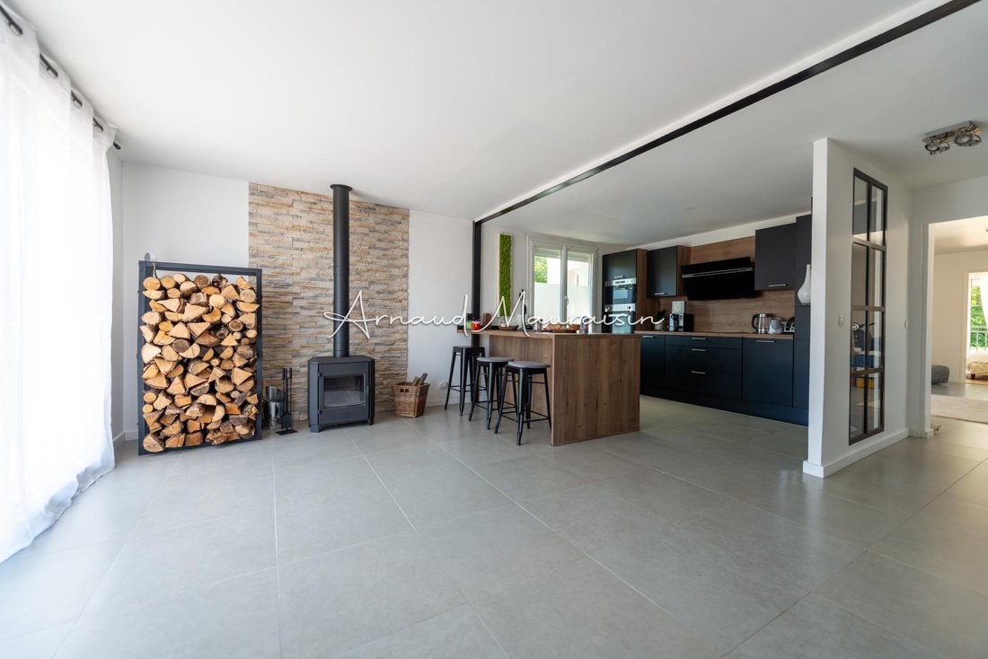 House in Orry-la-Ville, Hauts-de-France, France 4 - 18361472