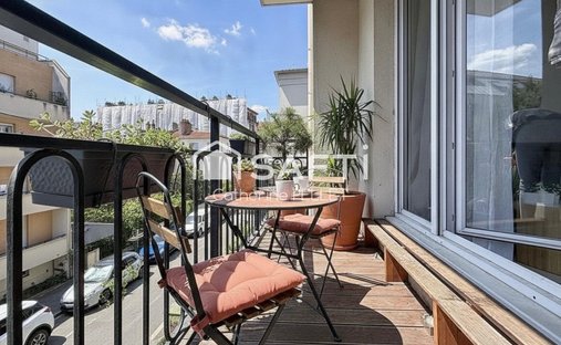 Apartment in Carnot-Petit Pont-Alouettes, Alfortville, France 1