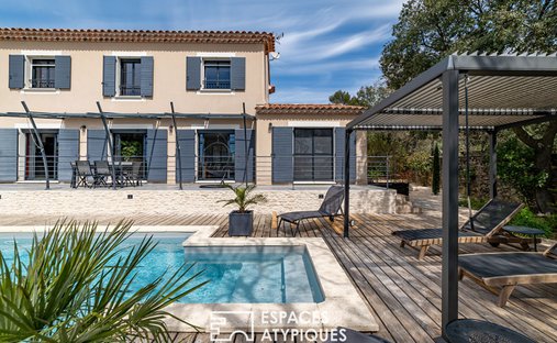 Villa in Saint-Quentin-la-Poterie, Occitania, France 1