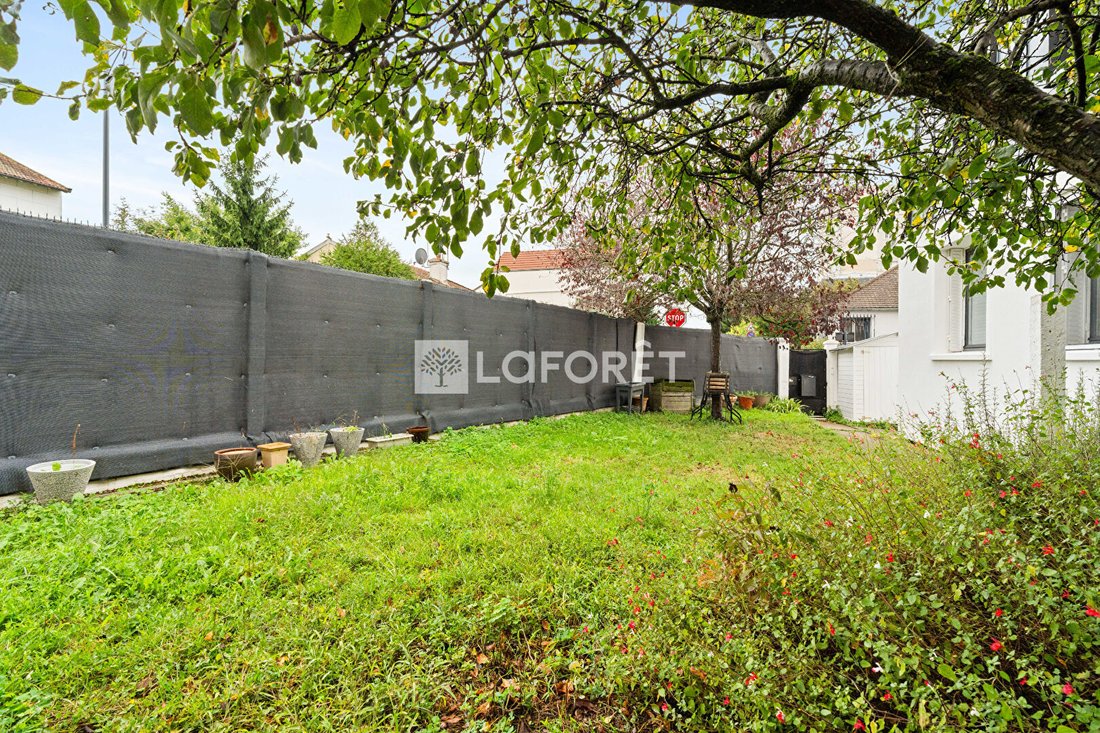 Villa in Plateau-Grèves-Europe-Gare du Stade-Fossés Jean, Colombes, France 4 - 18360688