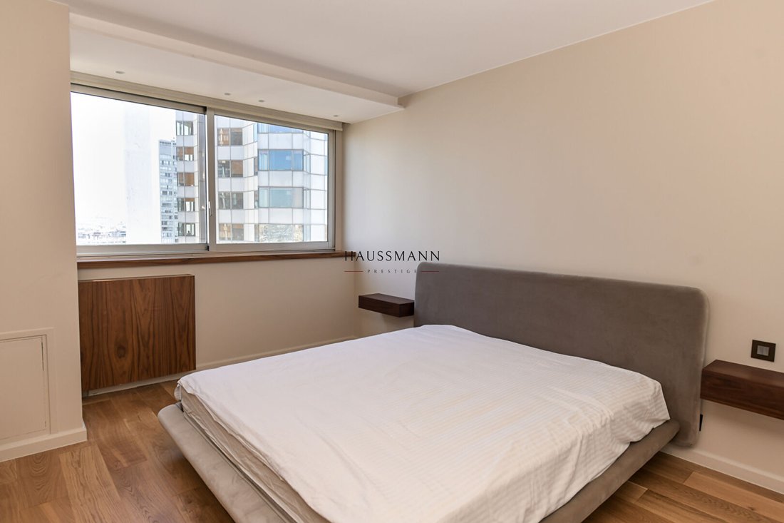 Apartment in Emeriau-Zola, Paris 15e Arrondissement, Paris 5 - 18360797