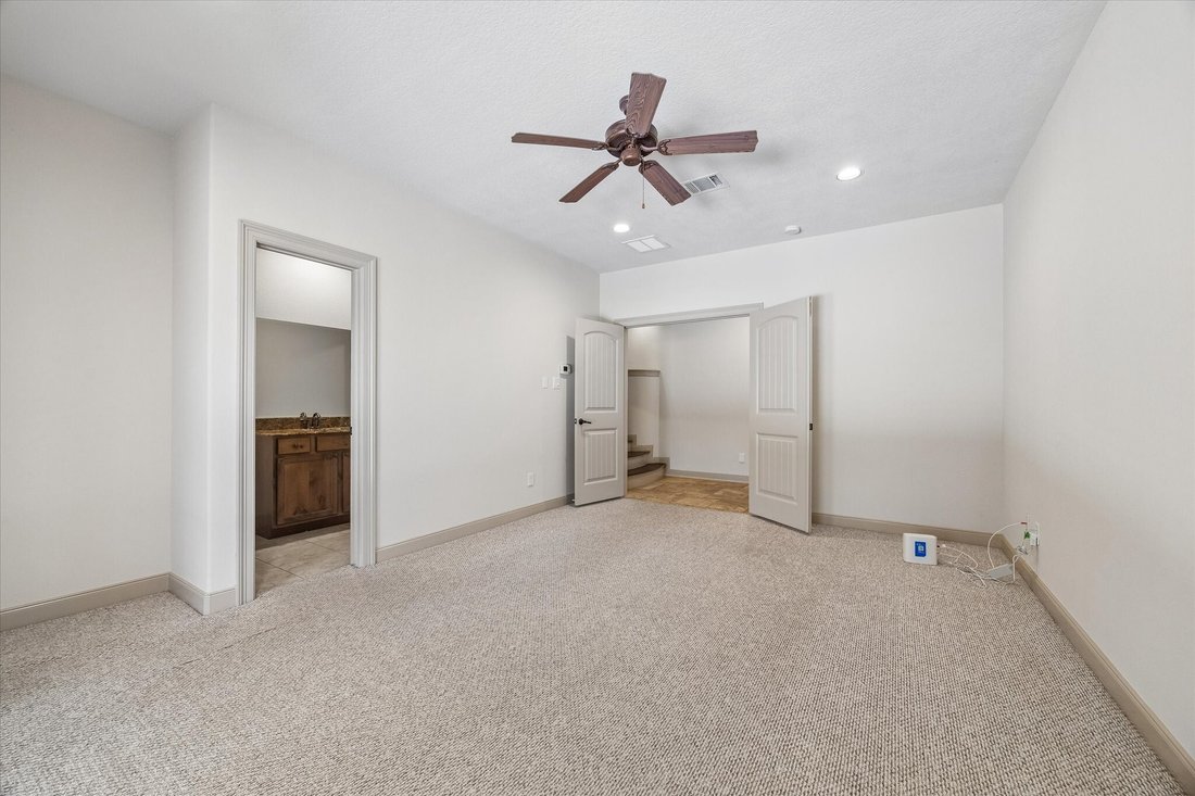 House in Houston, Texas, United States 5 - 17985739