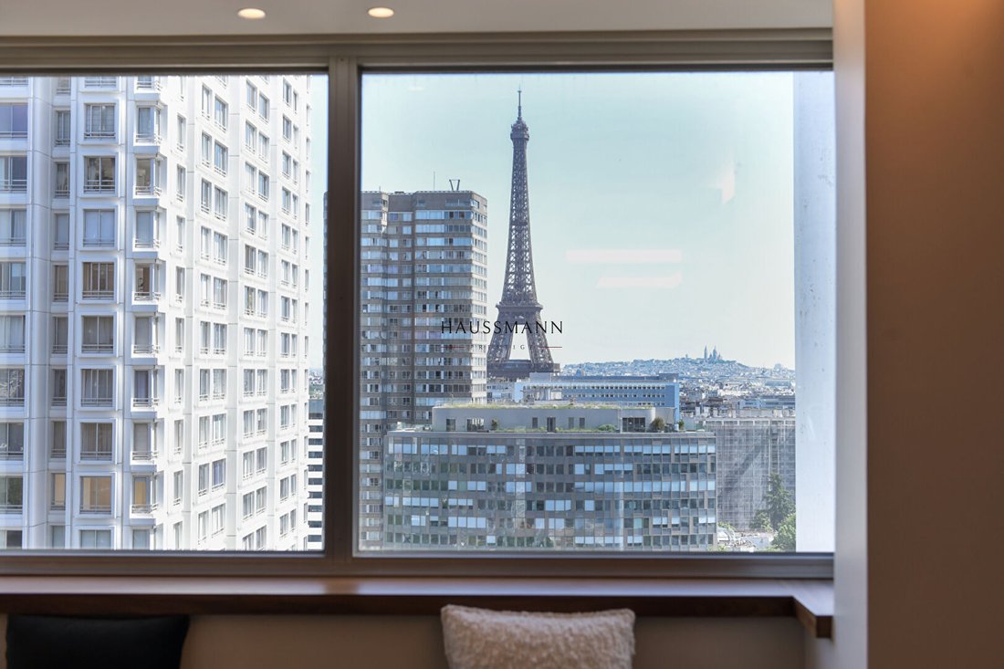Apartment in Emeriau-Zola, Paris 15e Arrondissement, Paris 1 - 18360797