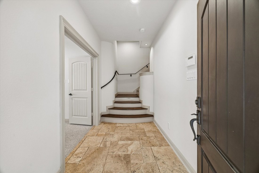 House in Houston, Texas, United States 3 - 17985739