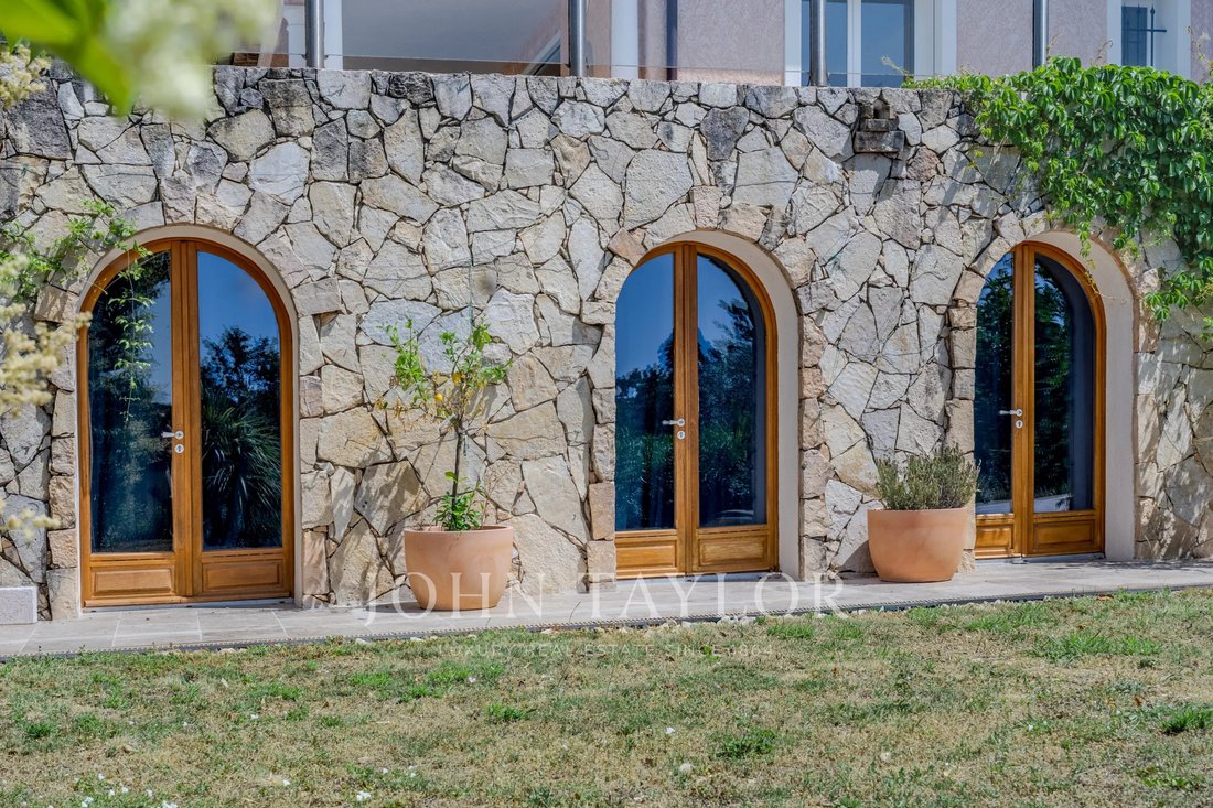 House in Grasse, Provence-Alpes-Côte d'Azur, France 5 - 18360293