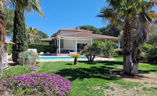 Villa in Le Grau d'Agde, Agde, France 1