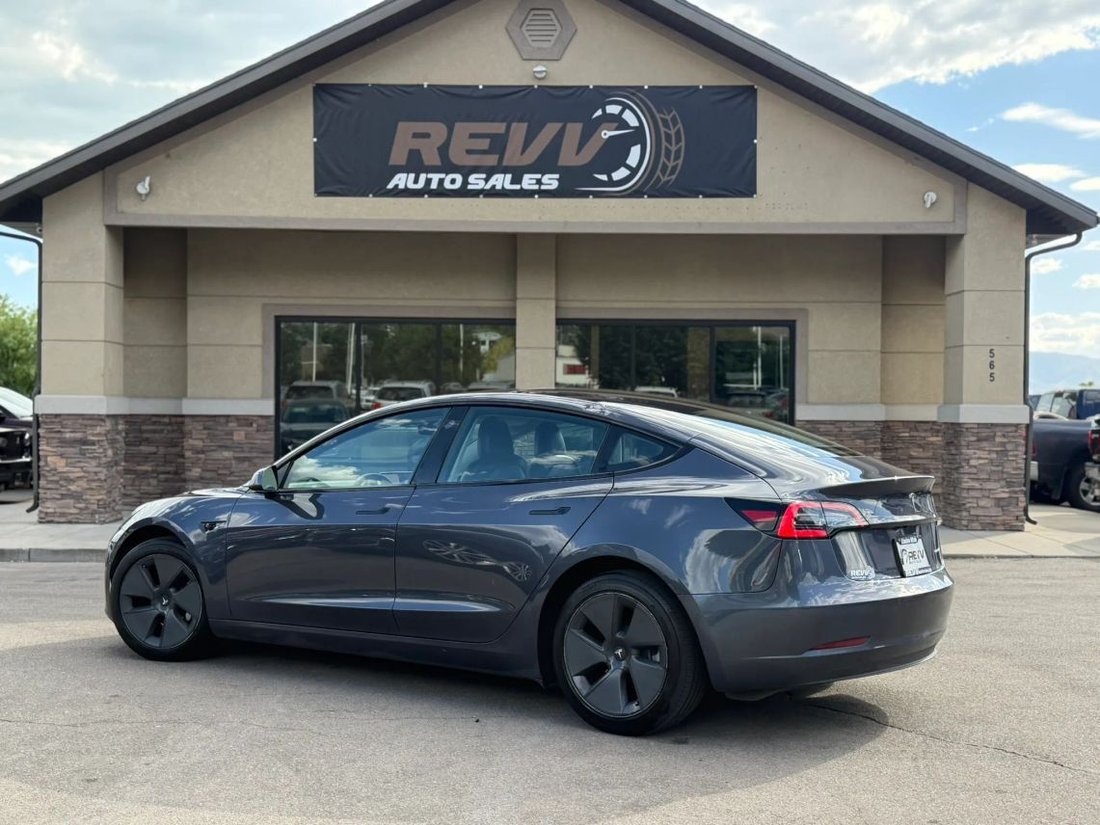 Sedan in Lindon, UT, United States 3 - 18360438