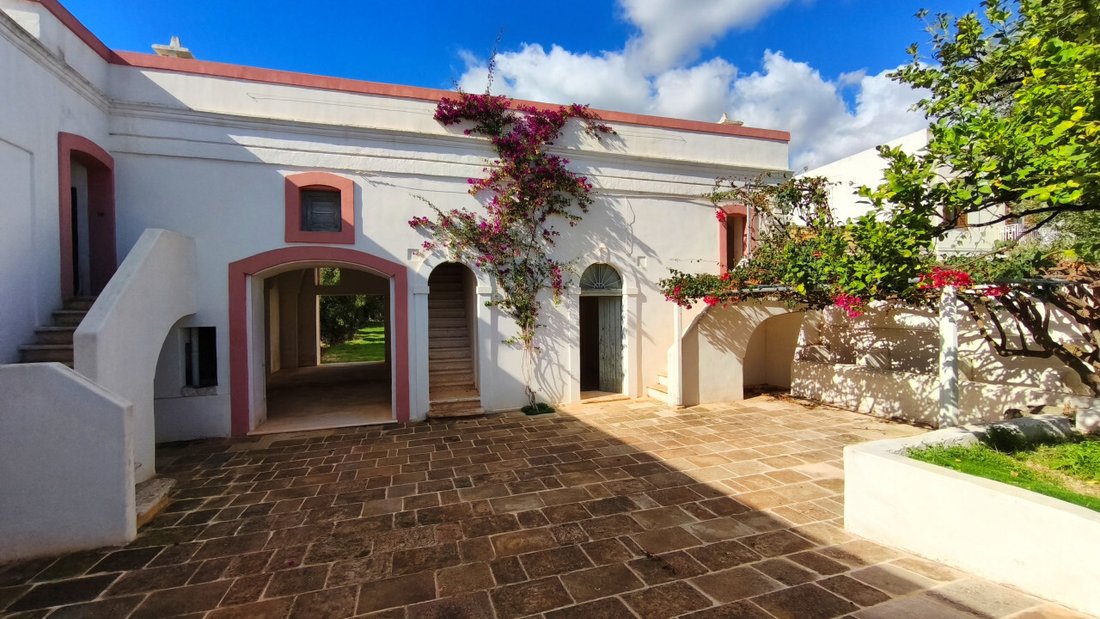House in Pezze di Greco-Pozzo Faceto-Montalbano, Selva di Fasano, Apulia 5 - 18361135