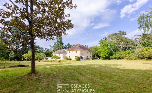Villa in Ouest, Lamorlaye, France 1