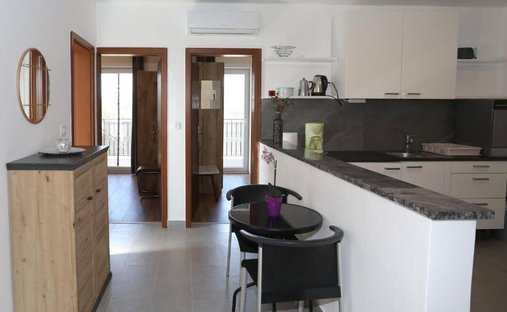Wohnung in Mjesni odbor Busoler, Grad Pula, Gespanschaft Istrien 1