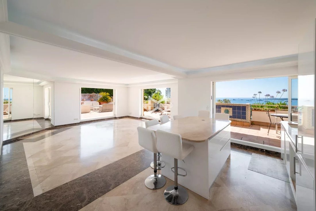 Apartment in Cannes, Provence-Alpes-Côte d'Azur, France 5 - 17853161