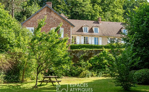 Villa in La Celle-les-Bordes, Ile-de-France, France 1