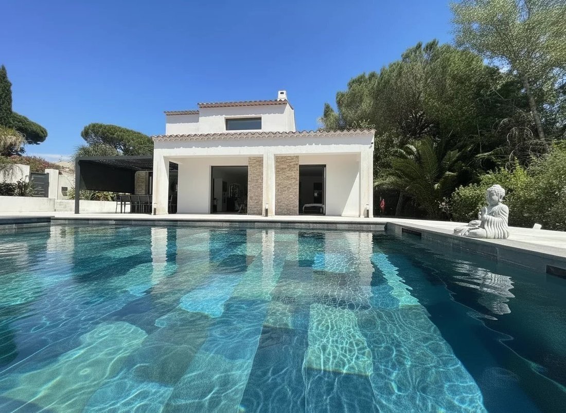 Villa in Valescure-Vaulongue-Clair Bois-Vallon Suveret, Saint-Raphaël, France 4 - 18360258