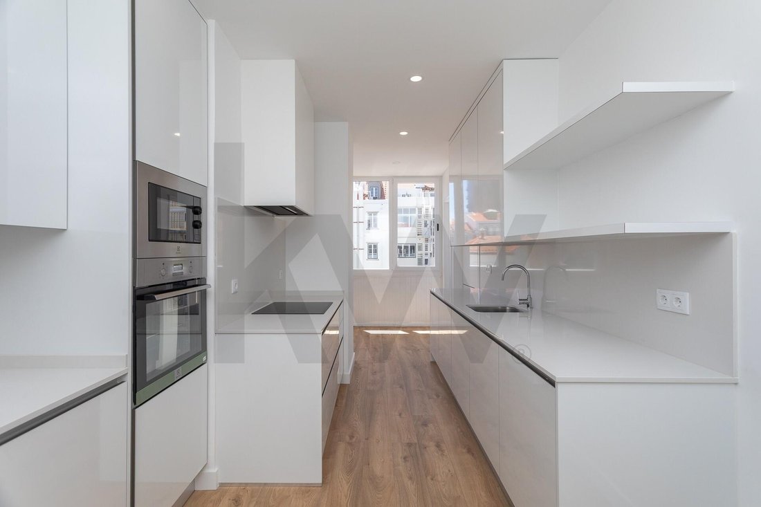 Apartment in Avenidas Novas, Lisbon, Portugal 1 - 18360420