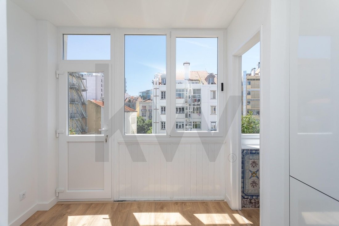 Apartment in Avenidas Novas, Lisbon, Portugal 3 - 18360420
