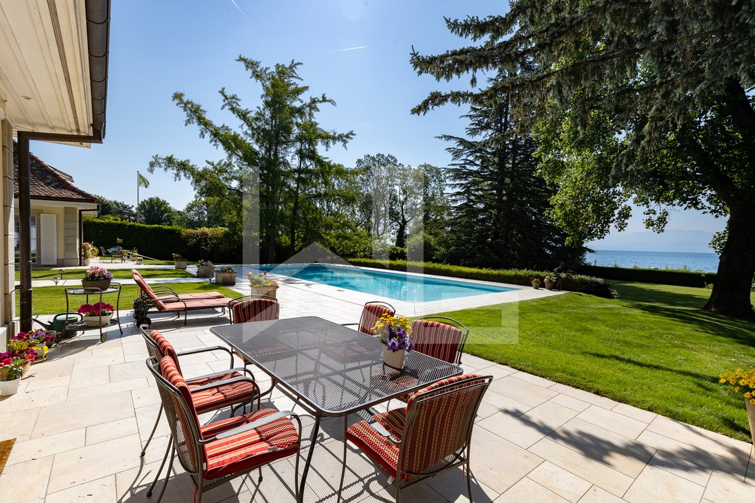 Maison à Perroy, Vaud, Suisse 1 - 18360288
