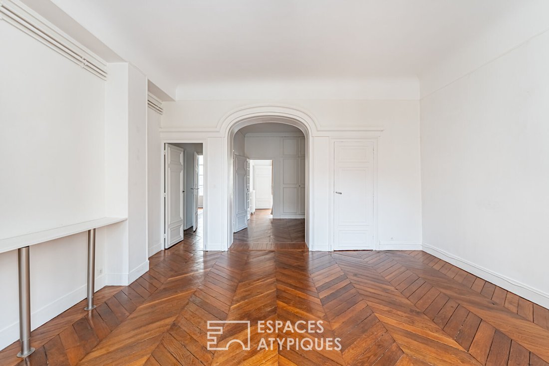 Apartment in Notre Dame, Versailles, France 4 - 18361045