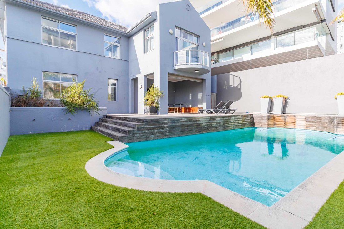House in Sea Point, Cape Town, South Africa 2 - 18361009