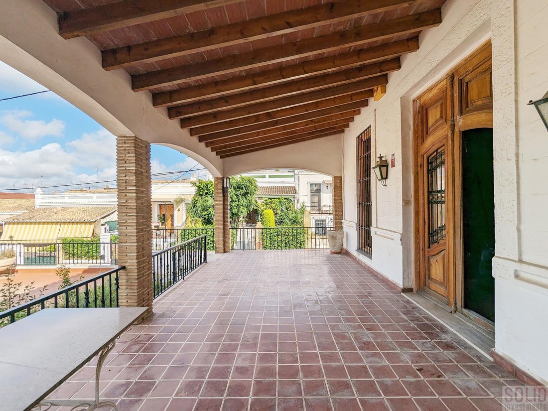 Chalet in Godella, Valencian Community, Spain 2 - 13021423