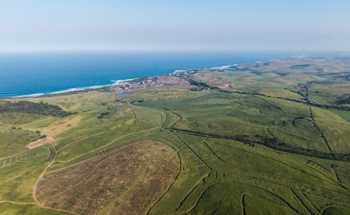 Farm Ranch in Dolphin Coast, KwaZulu-Natal, South Africa 1