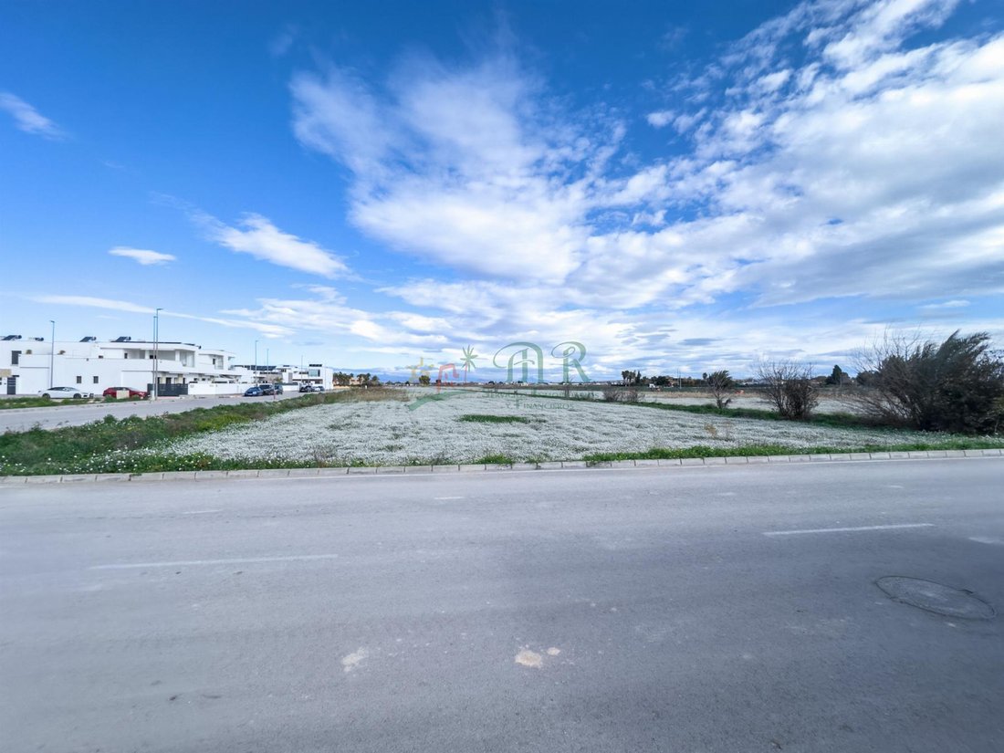 Land in Daya Vieja, Valencian Community, Spain 1 - 16990348