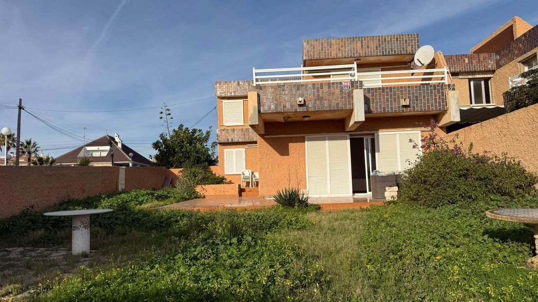 Chalet in Torrevieja, Valencian Community, Spain 1 - 17247003