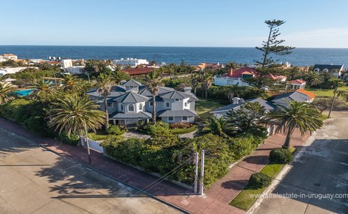 Villa in Punta del Este, Maldonado Department, Uruguay 1