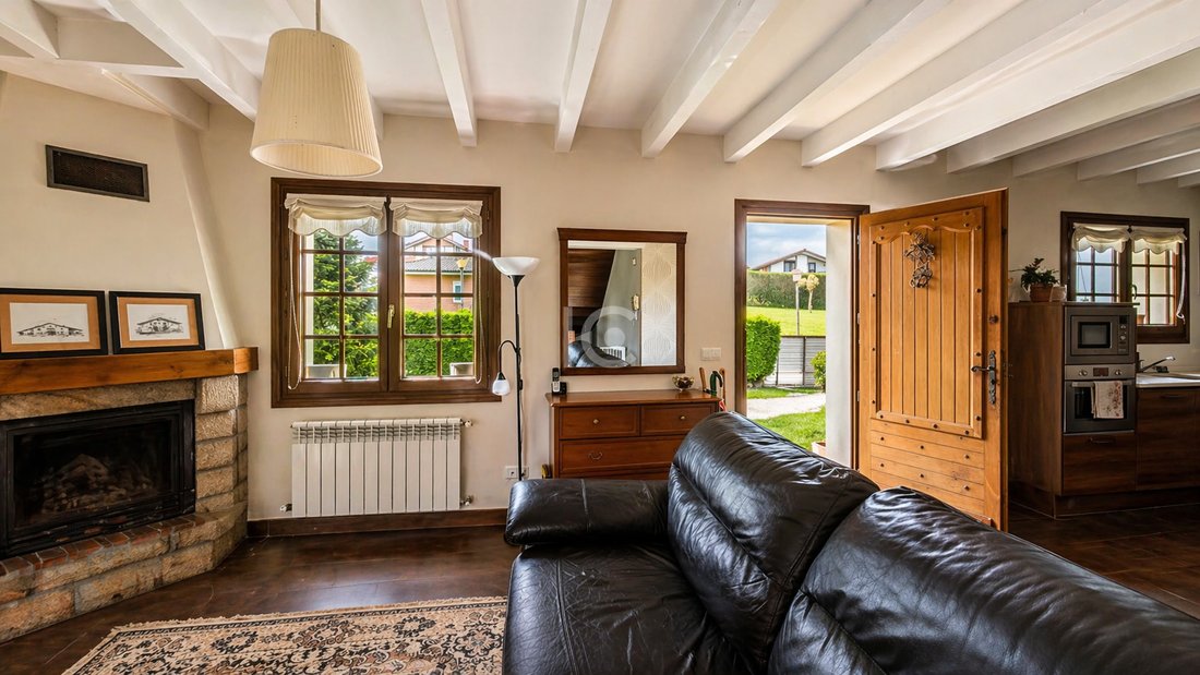 Chalet in Lemoiz, Basque Country, Spain 3 - 18200144