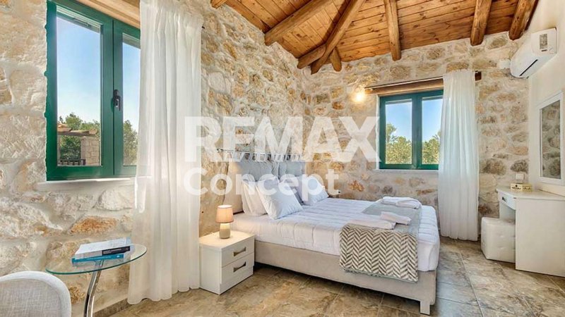 Mesou Gerakariou, Alykes, Greece 4 - 18361050