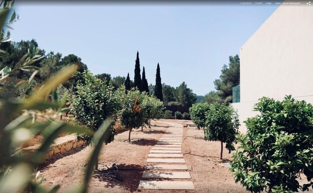 Villa in Roca Llisa, Santa Eularia des Riu, Balearic Islands 5 - 13984005