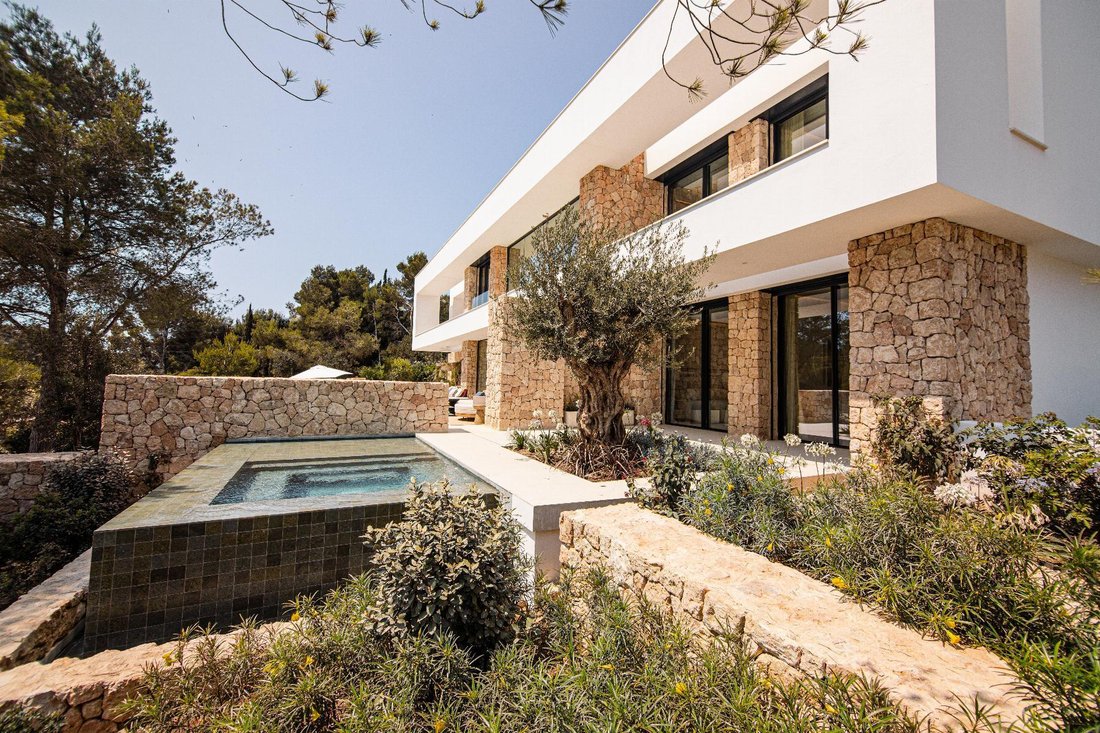 Villa in Sant Joan de Labritja, Balearic Islands, Spain 1 - 13984113