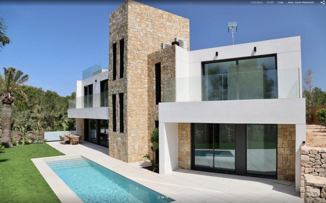 Villa in Roca Llisa, Santa Eularia des Riu, Balearic Islands 2 - 13984005
