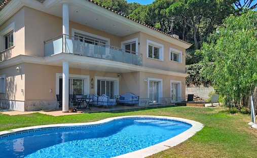 Villa en Premiá de Dalt, Cataluña, España 1