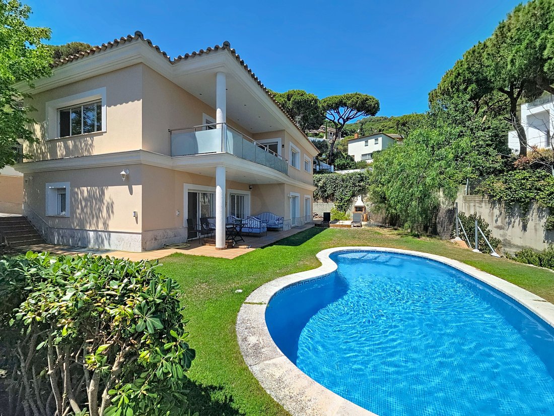 Villa in Premia de Dalt, Catalonia, Spain 5 - 18361228