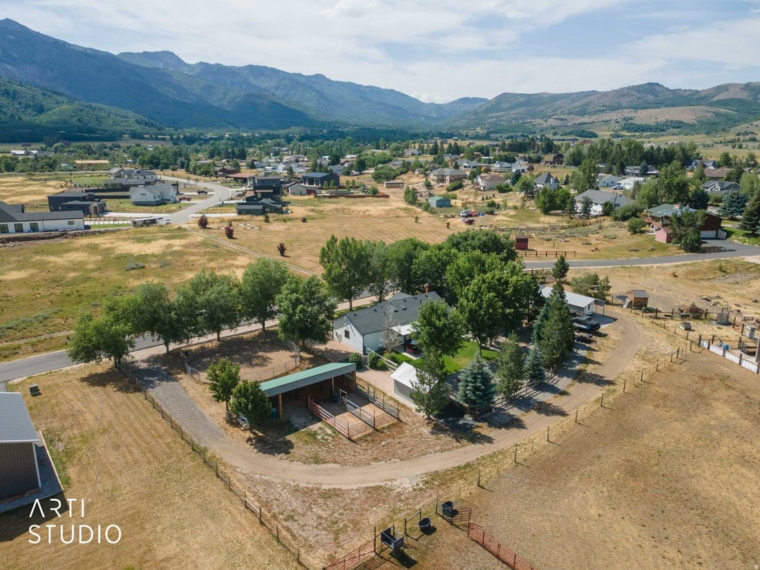 House in Eden, Utah, United States 2 - 18361438