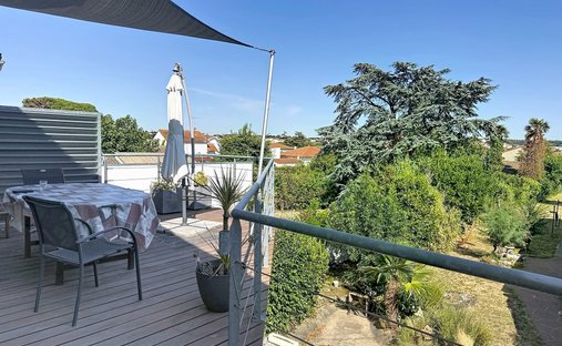 House in Nord Est Vallieres, Saint-Georges-de-Didonne, France 1