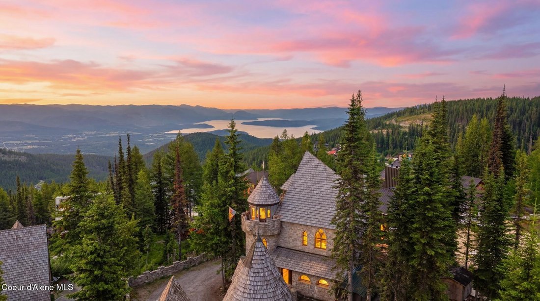House in Sandpoint, Idaho, United States 2 - 18364425