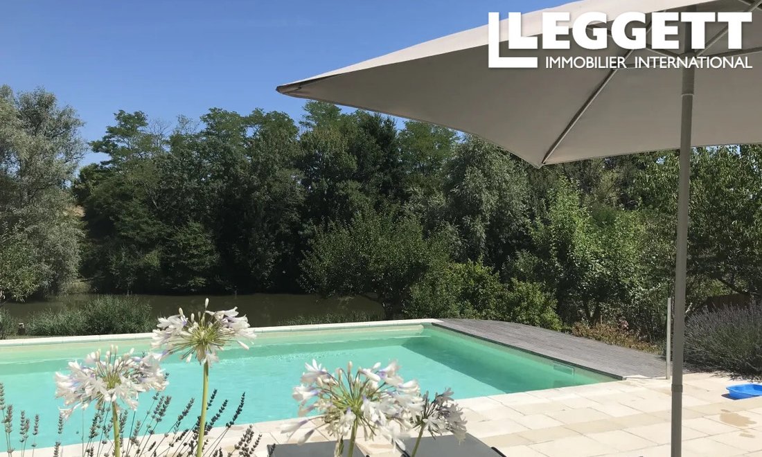 House in Saint-Martin-de-Gurson, Nouvelle-Aquitaine, France 2 - 18367026