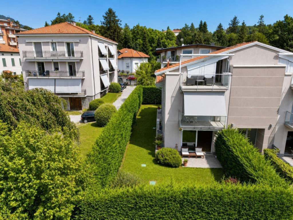 Apartment in Center, Varese, Lombardy 2 - 18365078