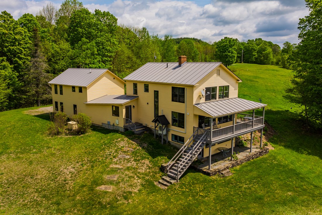 House in Strafford, Vermont, United States 4 - 18025361