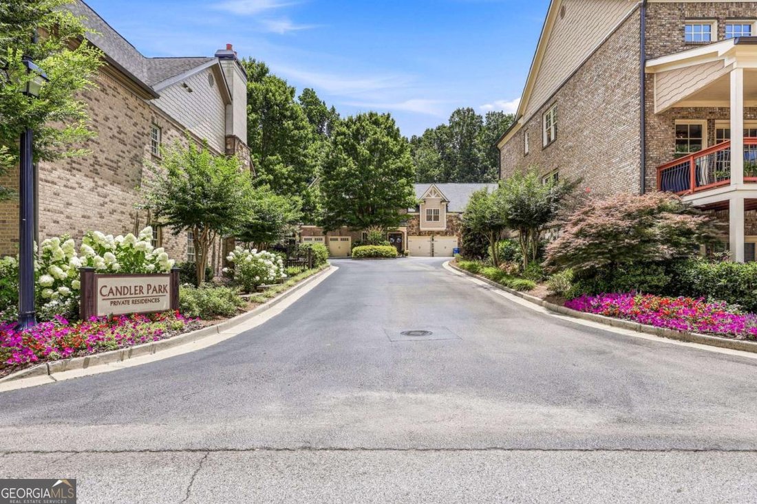 Condo in Gainesville, Georgia, United States 2 - 18366539
